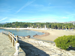 Platja de l'Ampolla'in fotoğrafı - rahatlamayı sevenler arasında popüler bir yer