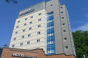 Convention Business Hotel image
