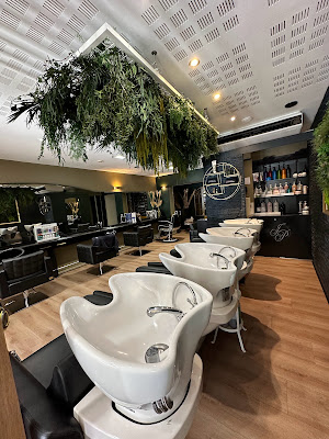 Salon J.PHENE ✨ Coiffeur-Coloriste✨ à Le Mesnil-Esnard