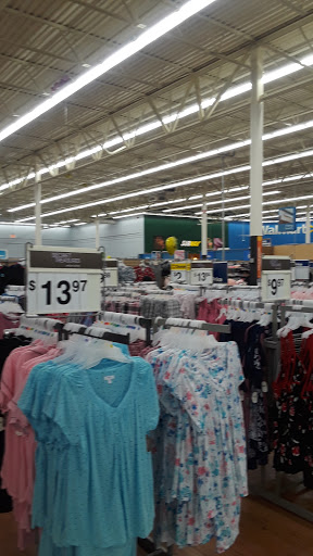 Discount Store «Walmart», reviews and photos, 1450 University Ave W, St Paul, MN 55104, USA