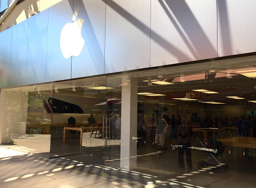 Computer Store «Apple La Cantera», reviews and photos, 15900 La Cantera Pkwy, San Antonio, TX 78256, USA