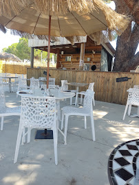 Atmosphère du Restaurant La Petite Camargue Aubord - n°13