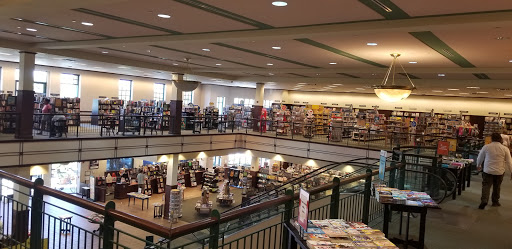 Book Store «Barnes & Noble», reviews and photos, 4735 Commons Way, Calabasas, CA 91302, USA