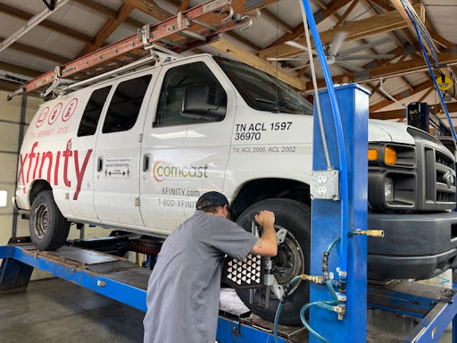 Auto Repair Shop «American & Import Auto Repair», reviews and photos, 3832 W Market St, Johnson City, TN 37604, USA