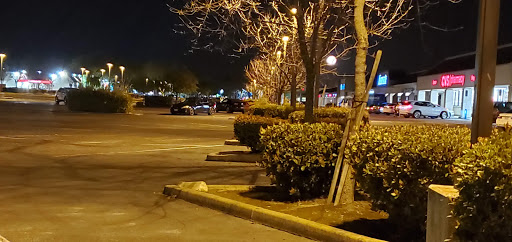 Shopping Mall «The Vineyard Shopping Center», reviews and photos, 782 W Kettleman Ln, Lodi, CA 95240, USA