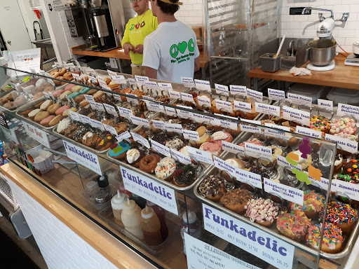 Donut Shop «Peace, Love & Little Donuts of Hudson», reviews and photos, 51 S Main St #4, Hudson, OH 44236, USA