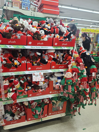 Dollar Store «Dollar Tree», reviews and photos, 132-23 14th Ave, College Point, NY 11356, USA