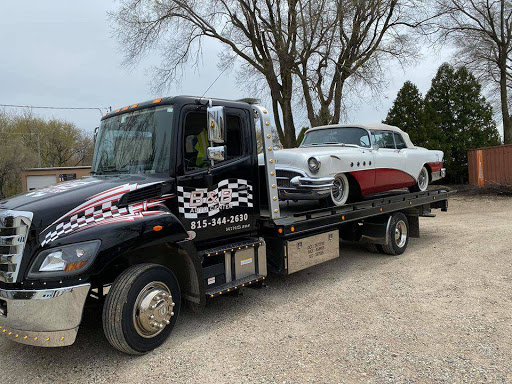 Towing Service «B & B Auto Center», reviews and photos, 2309 N Ringwood Rd, McHenry, IL 60050, USA