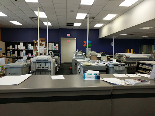 Print Shop «FedEx Office Print & Ship Center», reviews and photos, 32150 John R Rd, Madison Heights, MI 48071, USA