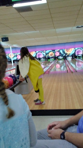 Bowling Alley «Parkside Lanes», reviews and photos, 815 S Co Rd 200 W, Greensburg, IN 47240, USA