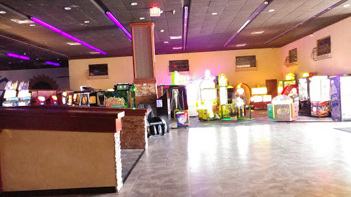 Bowling Alley «Chaparral 300 - We may close 1 hour early Sun-Thurs depending on volume, please call for details.», reviews and photos, 4191 Chino Hills Pkwy, Chino Hills, CA 91709, USA