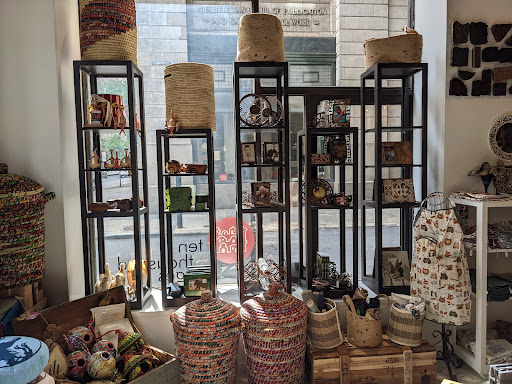 Gift Shop «Ten Thousand Villages», reviews and photos, 1122 Walnut St, Philadelphia, PA 19107, USA