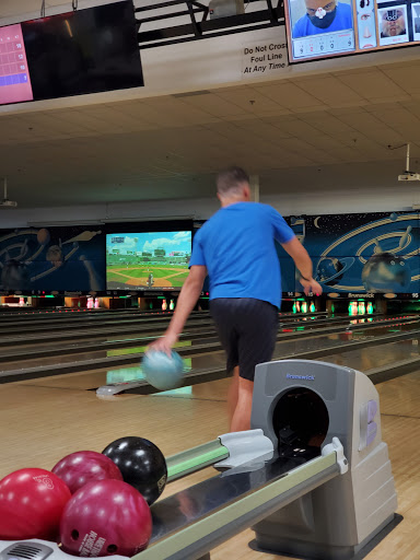 Bowling Alley «Merrimack Ten Pin Center», reviews and photos, 698 Daniel Webster Hwy, Merrimack, NH 03054, USA