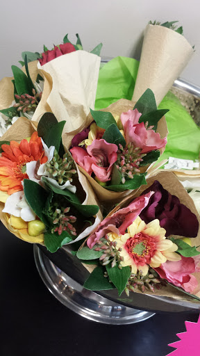 Florist «Ridley Park Florist», reviews and photos, 17 E Hinckley Ave #19, Ridley Park, PA 19078, USA