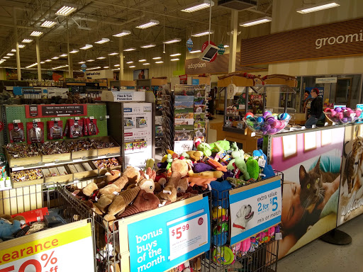 Pet Supply Store «Petco Animal Supplies», reviews and photos, 2617 196th St SW #141, Lynnwood, WA 98036, USA