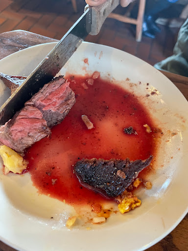 American Restaurant «Cracker Barrel Old Country Store», reviews and photos, 30 Research Dr, Milford, CT 06460, USA