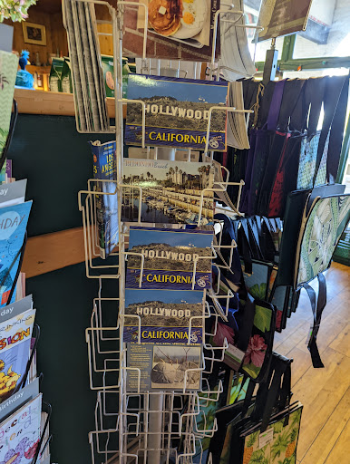 Grocery Store «Malaga Cove Ranch Market», reviews and photos, 43 Malaga Cove Plaza, Palos Verdes Estates, CA 90274, USA