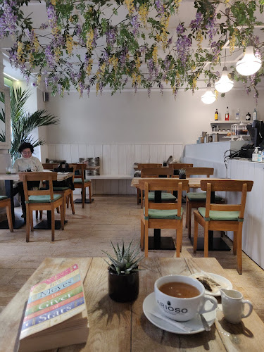 Értékelések erről a helyről: Arioso Café & Interiors Kávézó, Budapest - Kávézó