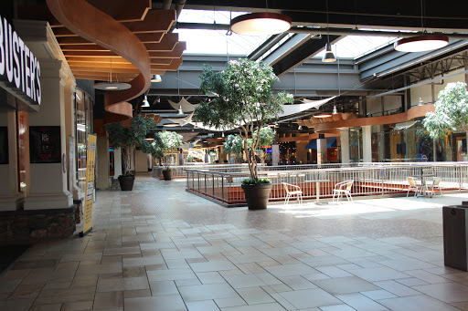 Destiny USA, 9090 Destiny USA Dr, Syracuse, NY 13204, USA, 