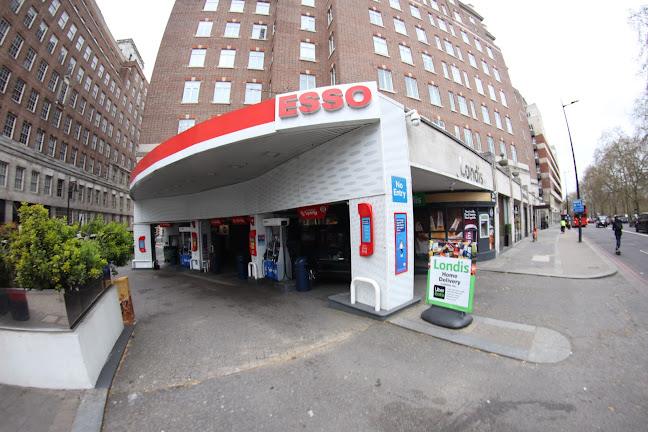 Reviews of ESSO MFG PARK LANE in London - Gas station
