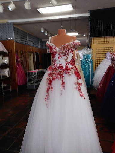 Bridal Shop «Azteca Bridal», reviews and photos, 1010 E Washington St, Phoenix, AZ 85034, USA