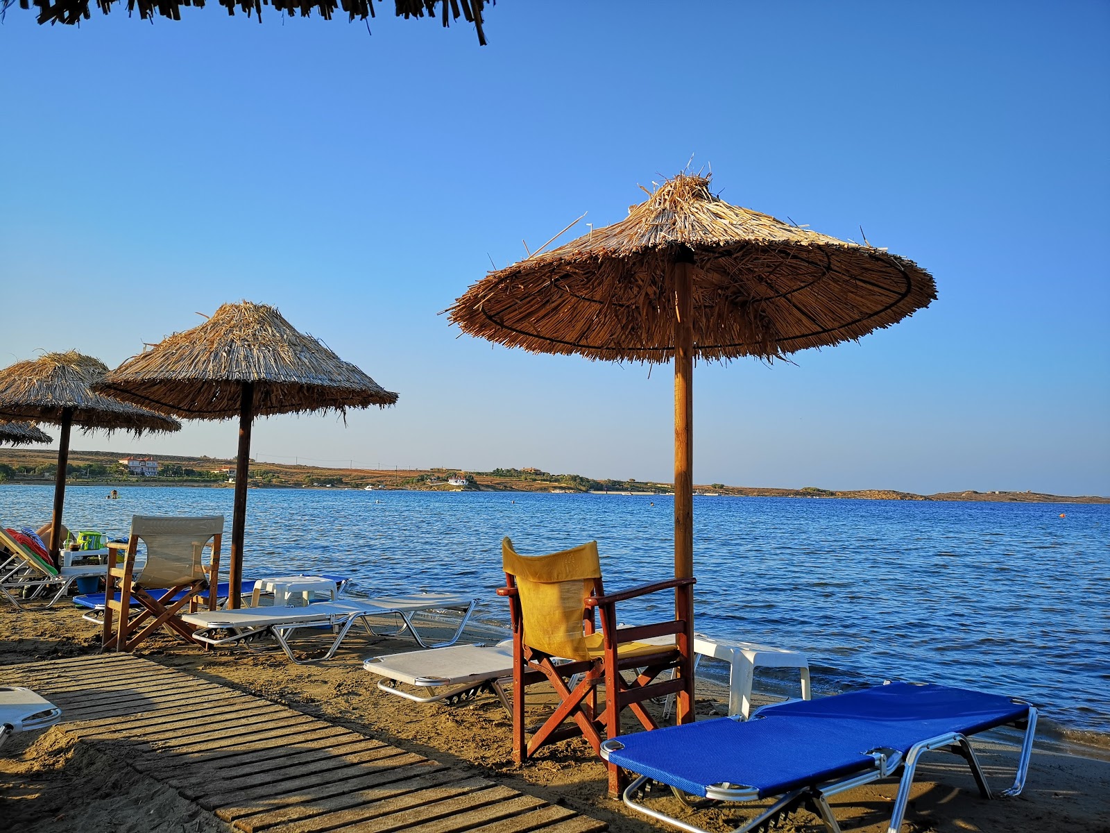 Fotografie cu Kotsinas beach - locul popular printre cunoscătorii de relaxare