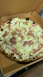 Photo n°19 de C PIZZA AU FEU DE BOIS Montmagny à Montmagny ()