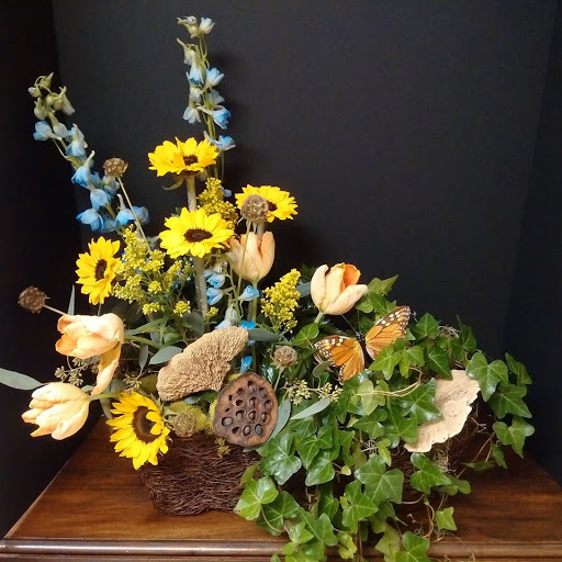 Florist «Consider the Lilies», reviews and photos, 184 W Evans St, Florence, SC 29501, USA