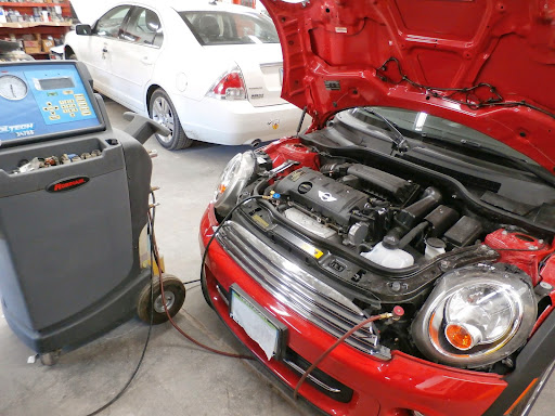 Auto Body Shop «Classic Auto Inc», reviews and photos, 40 E High St, East Hampton, CT 06424, USA