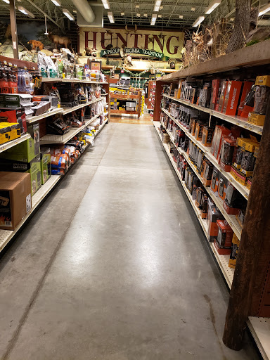 Sporting Goods Store «Bass Pro Shops», reviews and photos, 1972 Power Plant Pkwy, Hampton, VA 23666, USA