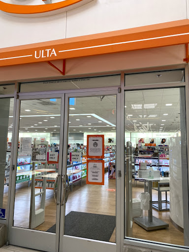 Hair Salon «Ulta Beauty», reviews and photos, 4036 Factoria Square Mall SE, Bellevue, WA 98006, USA