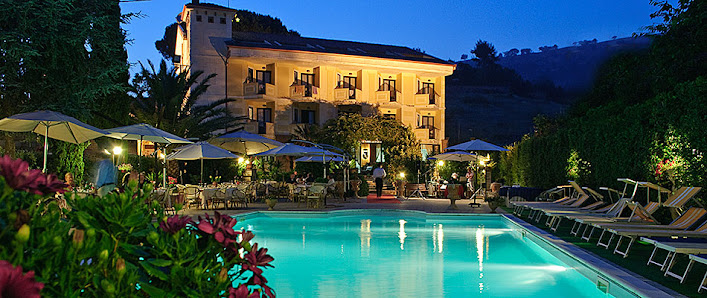 Hotel Caserta Antica Via Tiglio, 75, 81100 Caserta CE, Italia