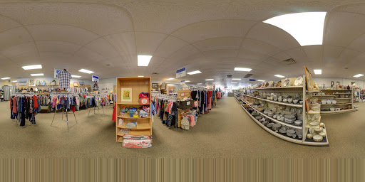 Thrift Store «Boomerangs Resale Store», reviews and photos, 1133 N Sherman Ave, Madison, WI 53704, USA