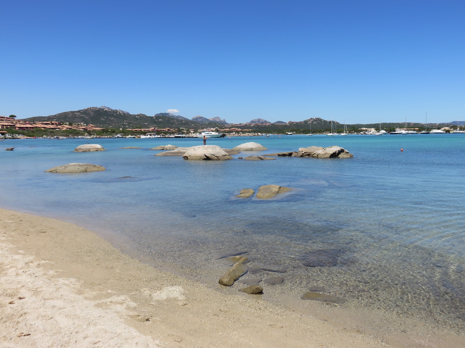 Photo of Spiaggia de Bahas amenities area