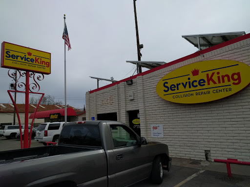 Auto Body Shop «Service King Collision Repair of Yuba City», reviews and photos, 338 Garden Hwy, Yuba City, CA 95991, USA