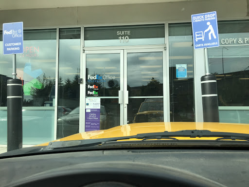 Print Shop «FedEx Office Print & Ship Center», reviews and photos, 3611 196th St SW #110, Lynnwood, WA 98036, USA