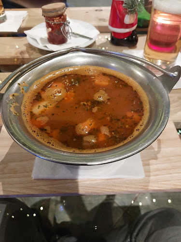 Hejce, Fő út 24, 3892