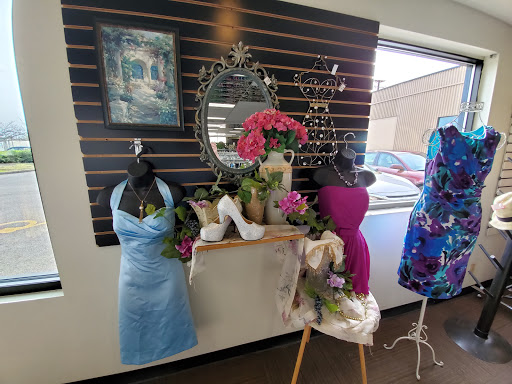 Thrift Store «Union Gospel Mission Store», reviews and photos, 885 Commercial St NE, Salem, OR 97301, USA