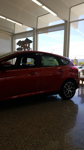 Ford Dealer «Taylor Motor Co», reviews and photos, 524 Russ Ave, Waynesville, NC 28786, USA