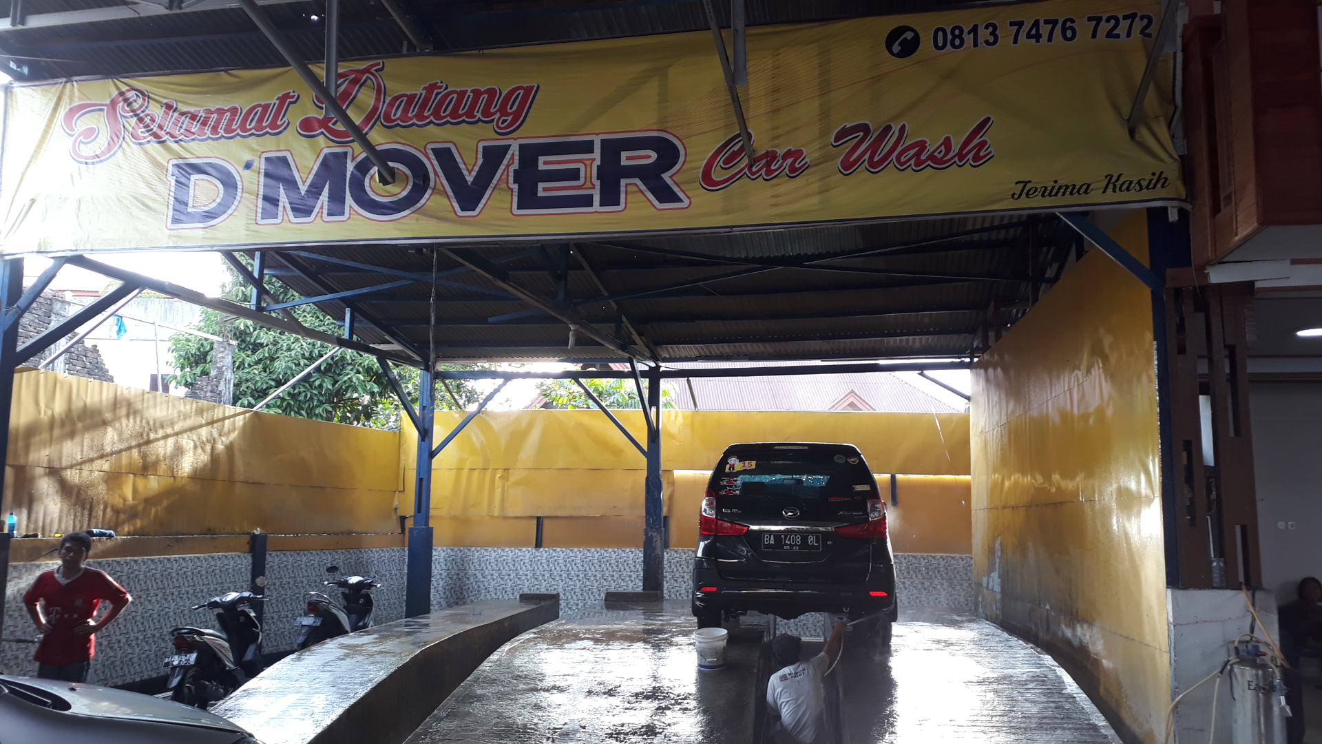 D'mover Car Wash Photo