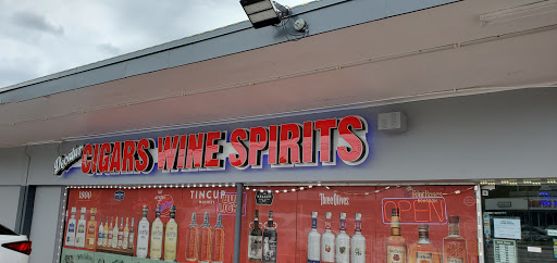 Liquor Store «Decatur Wine & Spirits», reviews and photos, 1789 Lawrenceville Hwy, Decatur, GA 30033, USA
