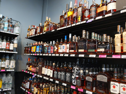 Liquor Store «Beaverton Liquor», reviews and photos, 11423 SW Beaverton Hillsdale Hwy, Beaverton, OR 97005, USA