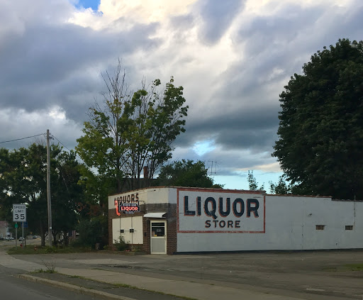 North End Liquor Store image 1