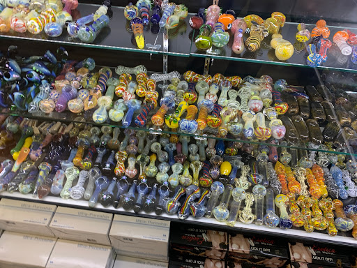 Tobacco Shop «Starbuzz Smoke Shop», reviews and photos, 668 Soscol Ave, Napa, CA 94559, USA