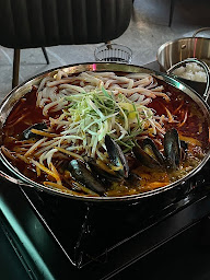Photo n°51 de Namsan Pocha Club - Restaurant Coréen à Paris ()