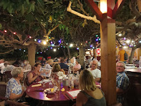 Atmosphère du Restaurant de grillades La Grillade Du Château à Ventenac-en-Minervois - n°10