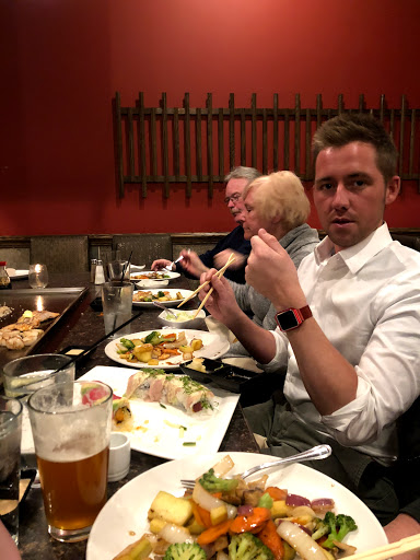 Shopping Mall «Rockside Corners Shopping Center», reviews and photos, 6901 Rockside Rd, Independence, OH 44131, USA