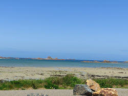 Photo de Gouermel Beach avec un rivage spacieux