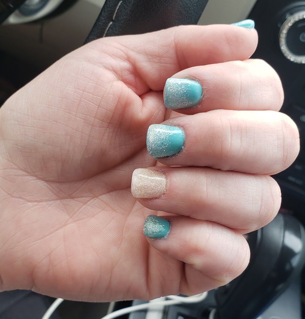 Modern Nails 76043