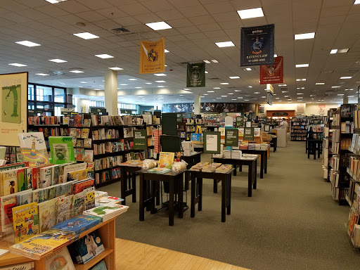 Book Store «Barnes & Noble», reviews and photos, 700 Mall Cir Dr, Monroeville, PA 15146, USA